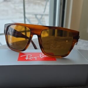 Ray-Ban Amber Sunglasses